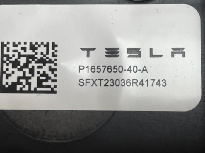 Used Body control computer Tesla Model Y (5YJY) Long Range,Performance Price € 181,50 Inclusive VAT offered by Autodemontage van de Laar
