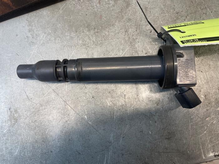 Used Pen ignition coil Toyota Yaris III (P13) 1.33 16V Dual VVT-I Price € 15,00 Margin scheme offered by Autodemontage van de Laar