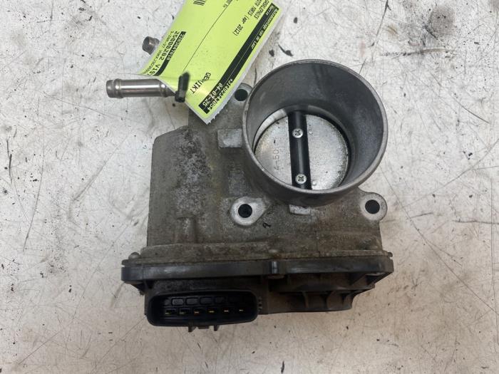 Gebrauchte Drosselklappengehäuse Toyota Yaris III (P13) 1.33 16V Dual VVT-I Preis € 60,00 Margenregelung angeboten von Autodemontage van de Laar