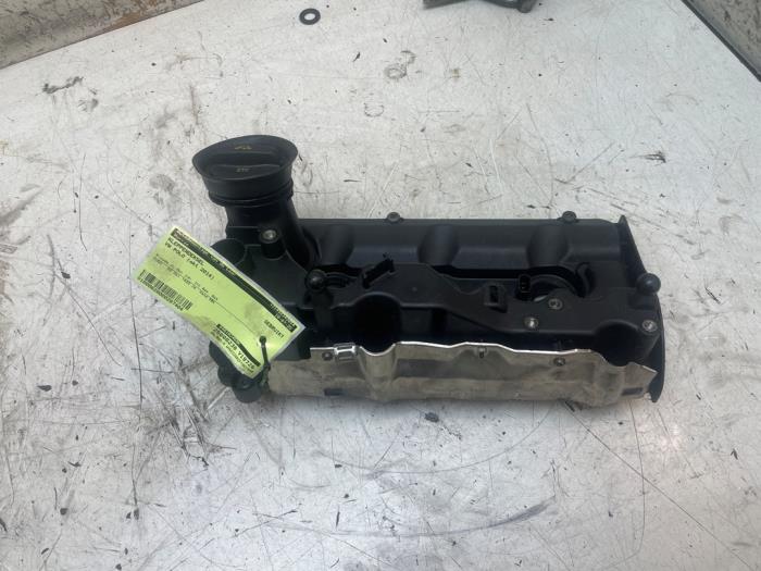 Usagé Couvercle soupapes Volkswagen Polo V (6R) 1.4 TDI DPF BlueMotion technology Prix € 80,00 Règlement à la marge proposé par Autodemontage van de Laar