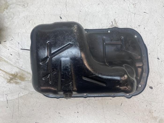 Used Sump Mitsubishi Space Star (A0) 1.0 12V Price on request offered by Autodemontage van de Laar