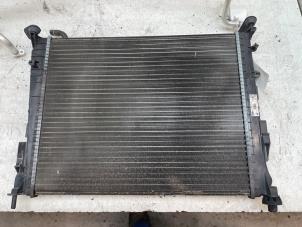 Radiateur d'un Renault Twingo II (CN) 1.2 16V 2013
