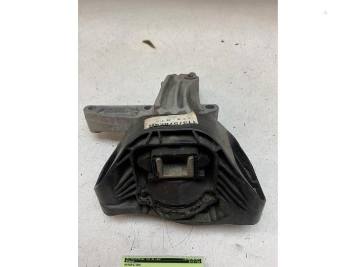 Used Engine mount Renault Megane IV Estate (RFBK) 1.5 Energy dCi 110 Price on request offered by Autodemontage van de Laar