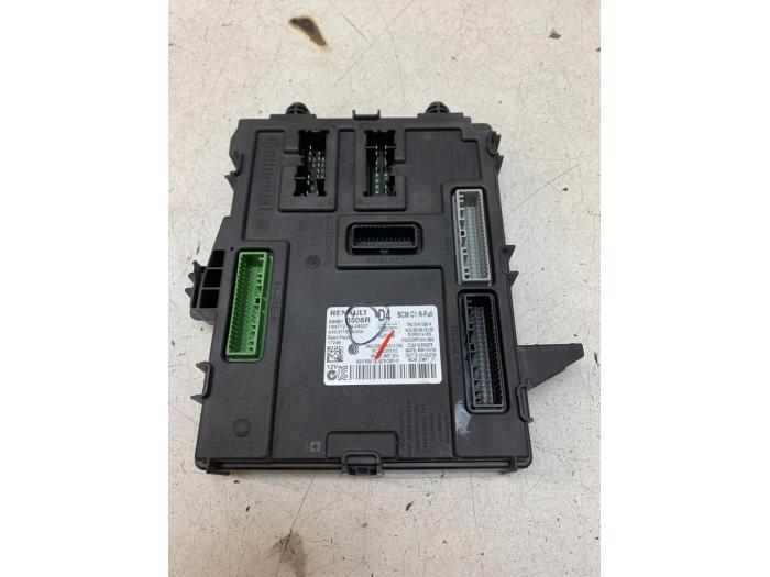 Used Body control computer Renault Megane IV Estate (RFBK) 1.5 Energy dCi 110 Price on request offered by Autodemontage van de Laar