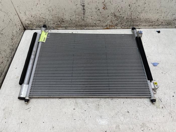 Begagnade AC-radiator Renault Koleos I 2.5 16V 4x4 Pris € 70,00 Marginaltabell erbjuds av Autodemontage van de Laar