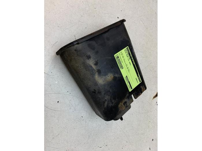 Gebrauchte Kohlenstofffilter Volvo XC90 I 2.5 T 20V Preis € 50,00 Margenregelung angeboten von Autodemontage van de Laar