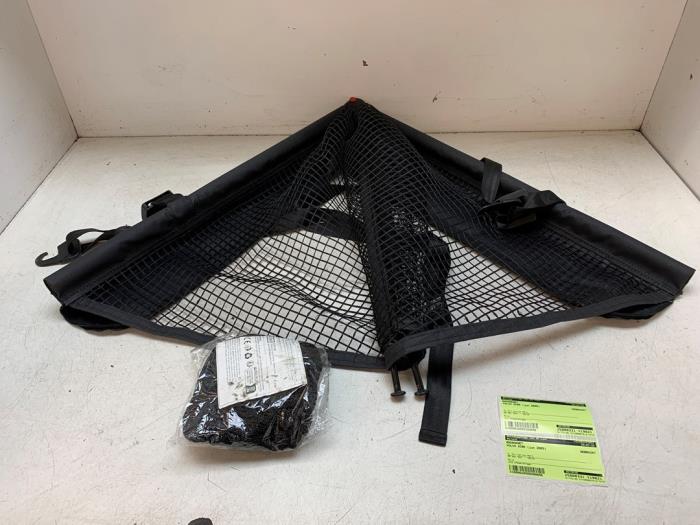 Trunk separation – 8679536