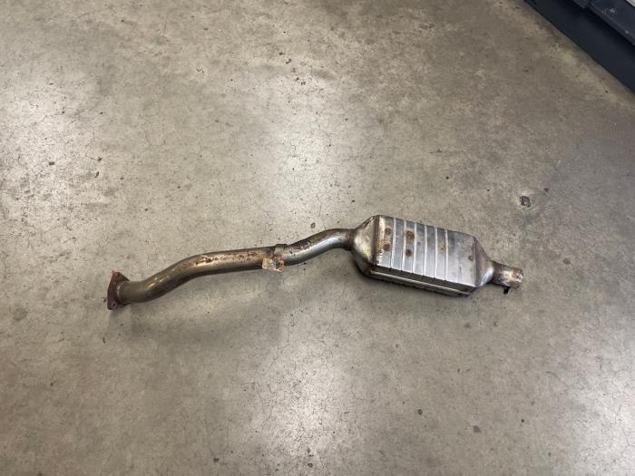 Gebrauchte Katalysator Volkswagen Passat Variant (3B6) 1.9 TDI 100 Preis € 125,00 Margenregelung angeboten von Autodemontage van de Laar