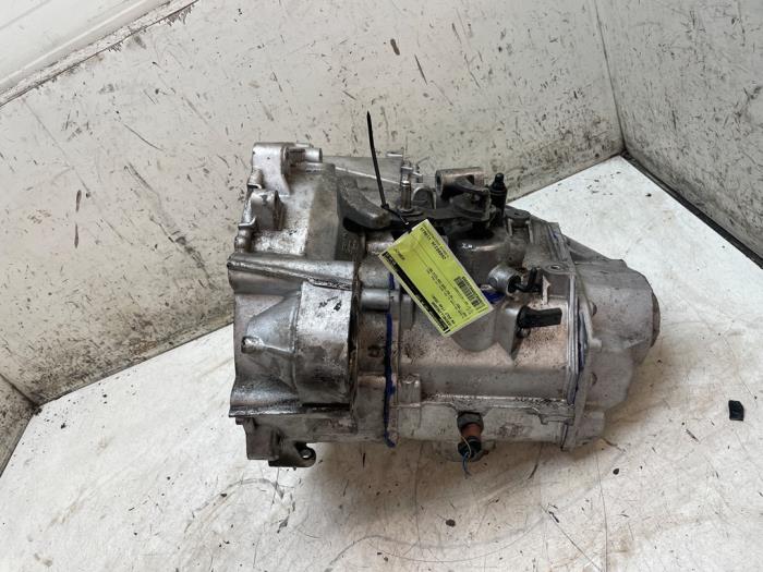 Gebrauchte Getriebe Volkswagen Golf VII Variant (AUVV) 1.0 TSI 12V BlueMotion Technology Preis € 600,00 Margenregelung angeboten von Autodemontage van de Laar