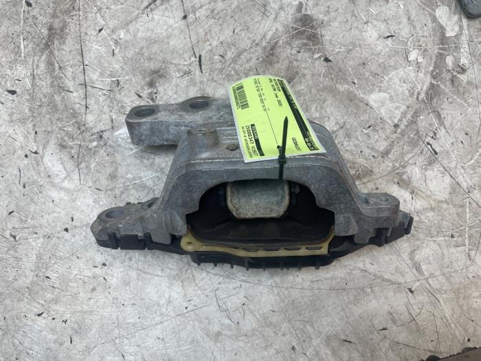 Used Engine mount Opel Astra Mk.7 1.2 110 Price € 45,00 Margin scheme offered by Autodemontage van de Laar
