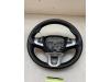 Volant d'un Peugeot 208 I (CA/CC/CK/CL), 2012 / 2019 1.6 HDi 115 16V, Berline avec hayon arrière, Diesel, 1.560cc, 84kW (114pk), FWD, DV6C; 9HD, 2012-03 / 2019-12, CA9HD; CC9HD 2013