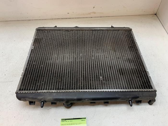 Usagé Radiateur Peugeot 208 I (CA/CC/CK/CL) 1.6 HDi 115 16V Prix € 50,00 Règlement à la marge proposé par Autodemontage van de Laar