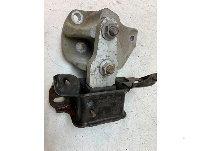 Gebrauchte Motorlager Ford Fiesta 6 (JA8) 1.25 16V Preis € 30,00 Margenregelung angeboten von Autodemontage van de Laar