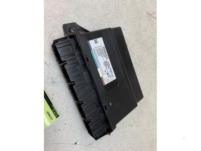 Used Body control computer Ford Focus 3 Wagon 1.6 Ti-VCT 16V 125 Price € 40,00 Margin scheme offered by Autodemontage van de Laar