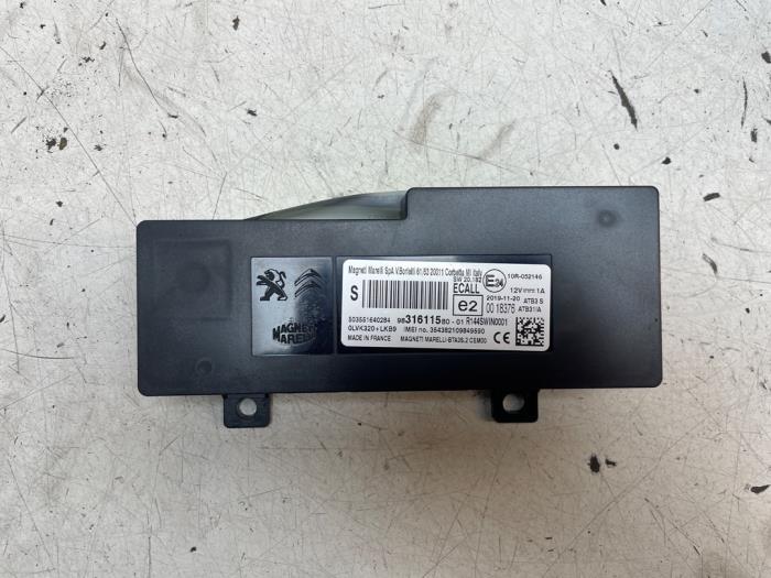 Begagnade Bluetooth-modul Opel Corsa F (UB/UH/UP) 1.2 Turbo 12V 100 Pris € 45,00 Marginaltabell erbjuds av Autodemontage van de Laar