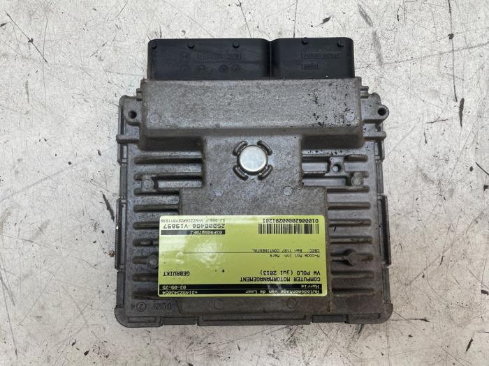 Used Engine management computer Volkswagen Polo V (6R) 1.2 TSI Price € 125,00 Margin scheme offered by Autodemontage van de Laar