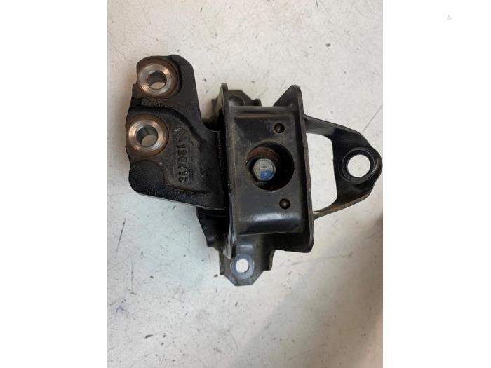 Used Engine mount Peugeot 108 1.0 12V Price € 30,00 Margin scheme offered by Autodemontage van de Laar