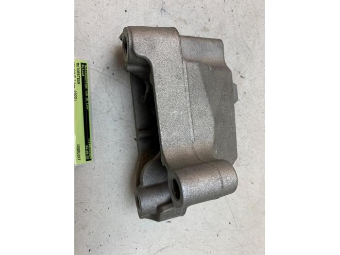 Gebrauchte Motorlager Volkswagen Golf VIII (CD1) 1.0 TSI 12V Preis € 30,00 Margenregelung angeboten von Autodemontage van de Laar