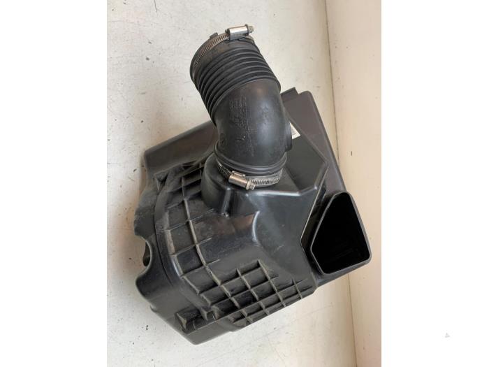 Begagnade Luftfilterhus BMW 1 serie (E87/87N) 118i 16V Pris € 50,00 Marginaltabell erbjuds av Autodemontage van de Laar