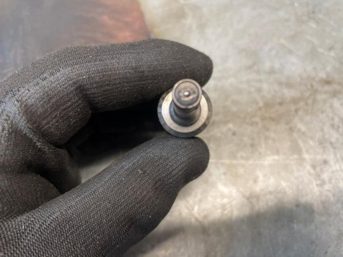 Insprutare (bensin) från en Volkswagen Scirocco (137/13AD) 1.4 TSI 122 16V 2012