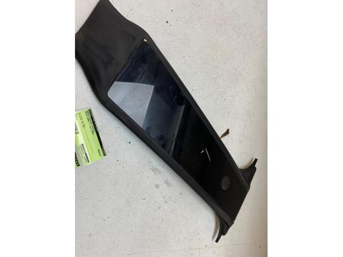 Używane Modul keyless vehicle Tesla Model Y (5YJY) Long Range 72kWh Cena € 105,00 Procedura marży oferowane przez Autodemontage van de Laar