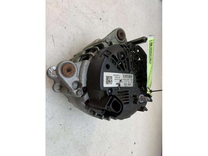 Gebrauchte Dynamo Skoda Rapid Spaceback 1.6 TDI Greenline Preis € 75,00 Margenregelung angeboten von Autodemontage van de Laar
