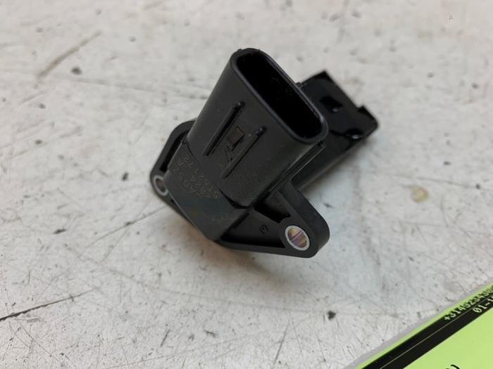 Gebrauchte Luftmassenmesser Mitsubishi Space Star (A0) 1.2 12V Preis € 40,00 Margenregelung angeboten von Autodemontage van de Laar