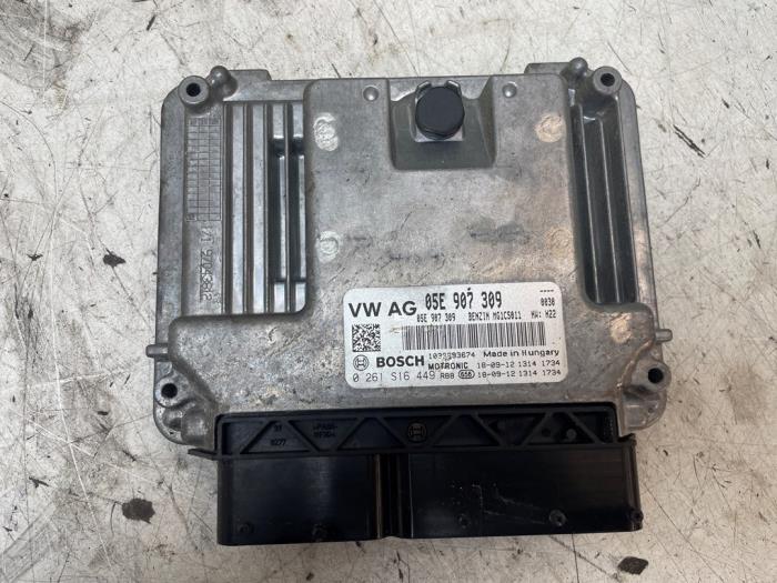 Used Engine management computer Skoda Karoq 1.5 TSI 16V Price € 200,00 Margin scheme offered by Autodemontage van de Laar