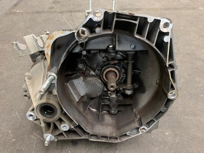 Gebrauchte Getriebe Fiat Fiorino (225) 1.3 D 16V Multijet Preis auf Anfrage angeboten von Autodemontage van de Laar