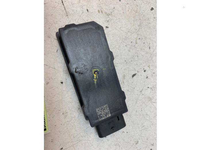 Używane Modul keyless vehicle Audi Q4 Sportback (4FN) 45 e-tron quattro 77 kWh Cena na żądanie oferowane przez Autodemontage van de Laar