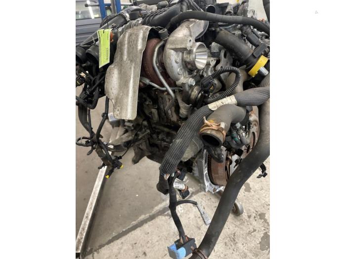 Engine from a Citroën C3 Picasso (SH) 1.6 HDi 90 2013