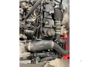 Engine from a Citroën C3 Picasso (SH) 1.6 HDi 90 2013