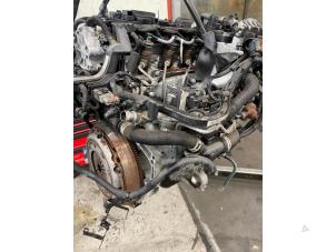 Engine from a Citroën C3 Picasso (SH) 1.6 HDi 90 2013