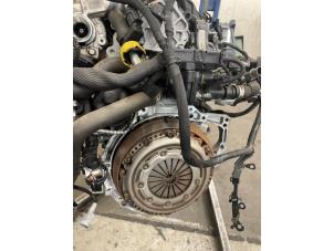 Engine from a Citroën C3 Picasso (SH) 1.6 HDi 90 2013