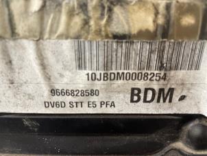 Engine from a Citroën C3 Picasso (SH) 1.6 HDi 90 2013