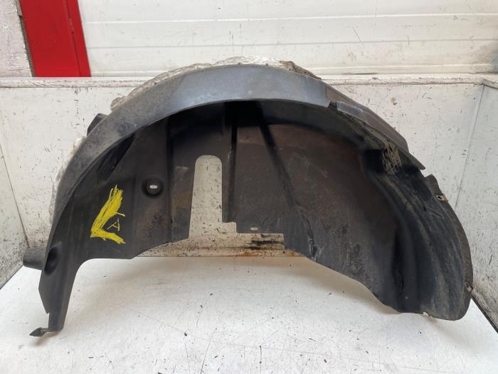 Używane Nadkole Opel Crossland (X) 1.2 12V Cena € 30,00 Procedura marży oferowane przez Autodemontage van de Laar
