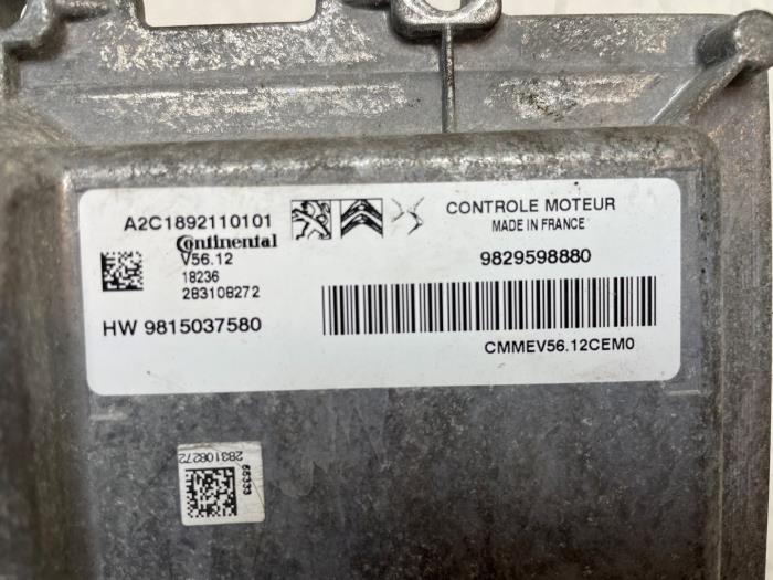 Engine management computer from a Opel Crossland (X) 1.2 12V 2018