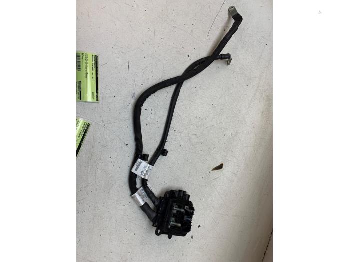 Gebrauchte Stromverteiler Mercedes C (W205) C-180 1.6 16V Preis auf Anfrage angeboten von Autodemontage van de Laar