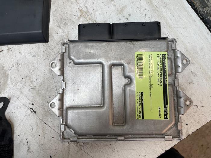 Used Engine management computer Fiat Fiorino (225) 1.3 D 16V Multijet Price € 125,00 Margin scheme offered by Autodemontage van de Laar