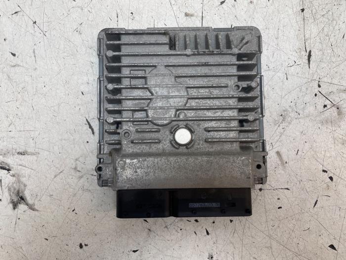 Used Engine management computer Volkswagen Caddy III (2KA,2KH,2CA,2CH) 1.6 TDI 16V Price on request offered by Autodemontage van de Laar