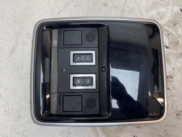 Begagnade Innerbelysning, fram Landrover Range Rover Velar (LY) 2.0 D180 AWD Pris € 100,00 Marginaltabell erbjuds av Autodemontage van de Laar