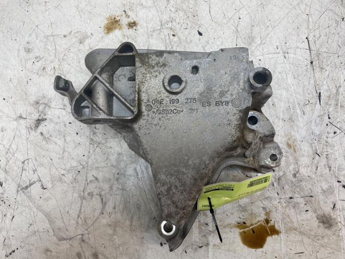 Used Engine mount Volkswagen Golf VII (AUA) 1.2 TSI 16V Price € 25,00 Margin scheme offered by Autodemontage van de Laar