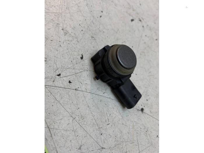 Usados Sensor PDC Mercedes A (W176) 1.6 A-180 16V Precio € 25,00 Norma de margen ofrecido por Autodemontage van de Laar
