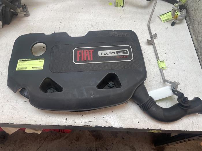 Begagnade Luftfilterhus Fiat Panda (312) 0.9 TwinAir Turbo 85 Pris € 40,00 Marginaltabell erbjuds av Autodemontage van de Laar