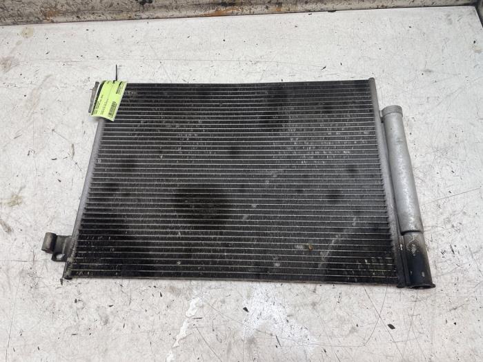Usagé Radiateur clim Smart Forfour (453) 1.0 12V Prix € 70,00 Règlement à la marge proposé par Autodemontage van de Laar