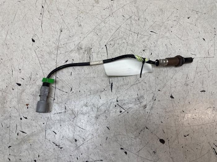Lambda probe from a Toyota Yaris Cross (PB1/PJ1) 1.5 12V Hybrid 115 2021
