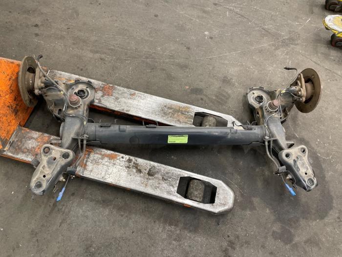 Usagé Train arrière complet Citroen C3 (SX/SW) 1.2 12V e-THP PureTech 110 Prix sur demande proposé par Autodemontage van de Laar