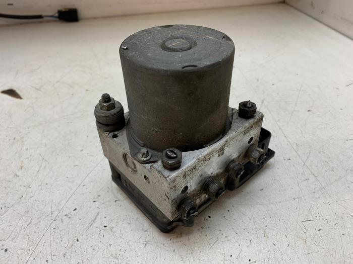 Begagnade ABS-pump Citroen Jumpy (G9) 1.6 HDI 16V Pris € 125,00 Marginaltabell erbjuds av Autodemontage van de Laar