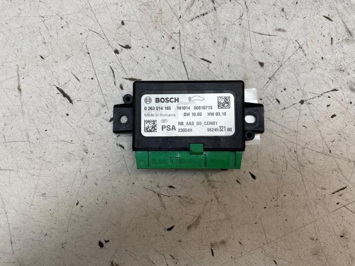 Begagnade PDC-modul Citroen C3 (SX/SW) 1.2 12V e-THP PureTech 110 Pris € 20,00 Marginaltabell erbjuds av Autodemontage van de Laar