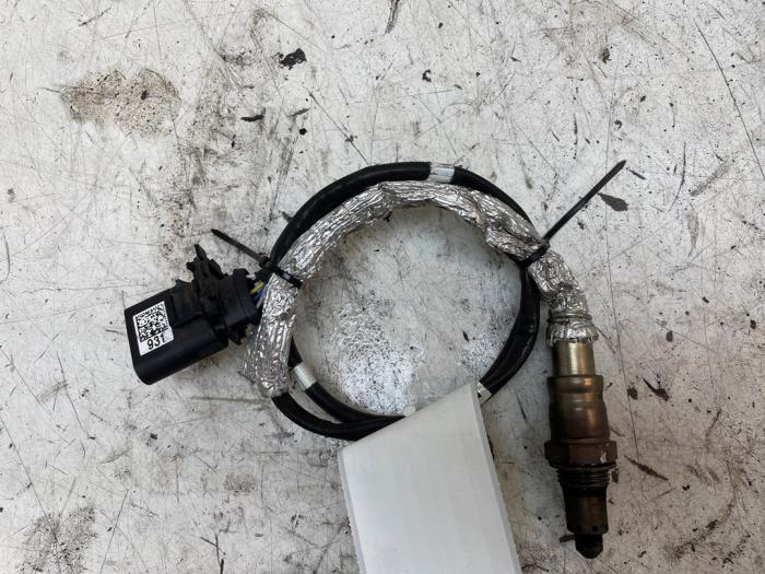 Lambda probe from a Volkswagen Transporter T6 2.0 TDI 2022